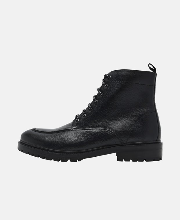 Schnürboots