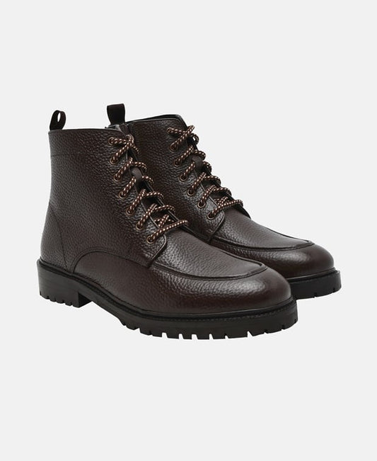 Schnürboots
