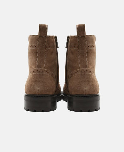Schnürstiefeletten