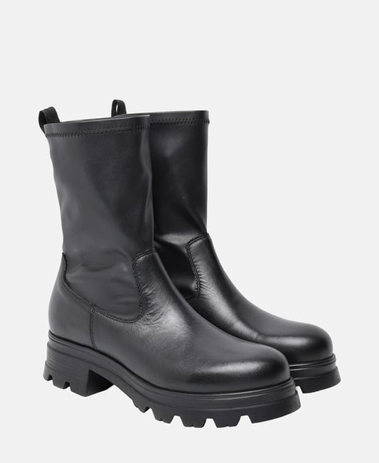Stiefel