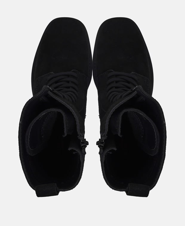 Schnürboots