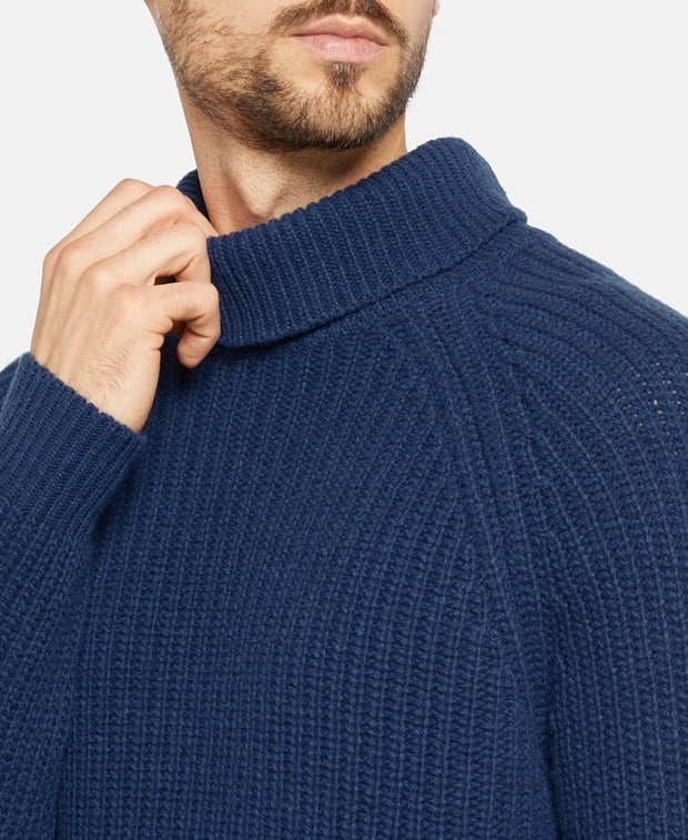 Rollkragenpullover