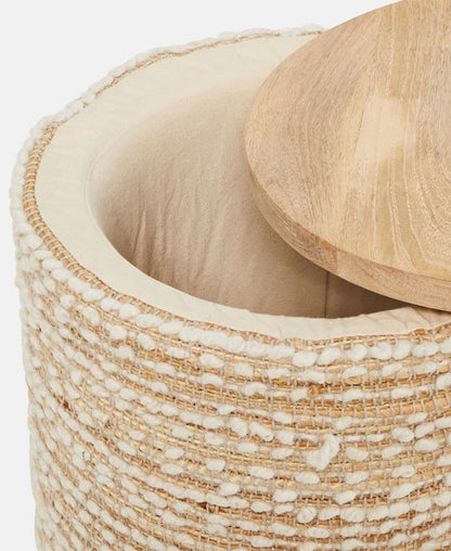 Hocker mit Stauraum