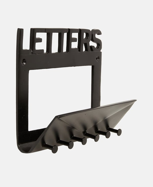 Wall hanger
