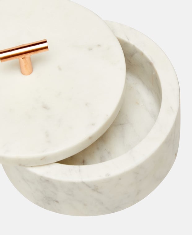 Schale mit Deckel
