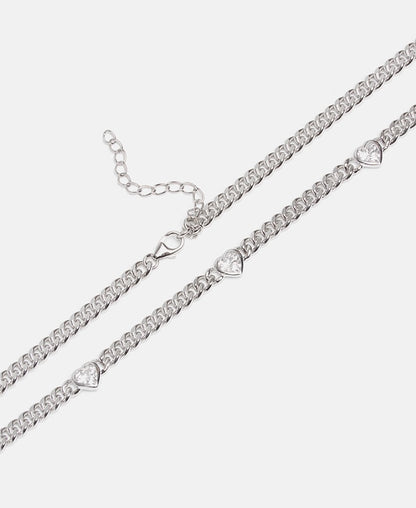 Halskette mit Anhänger