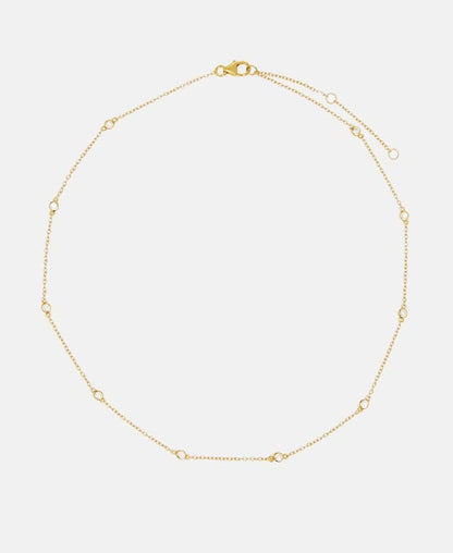 Halskette mit Diamantanhänger