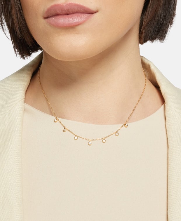 Halskette mit Diamantanhänger