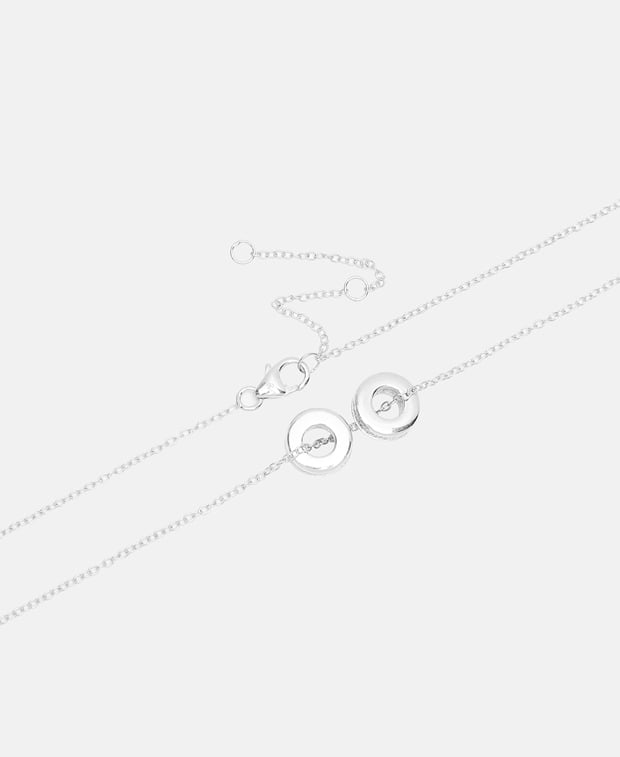 Halskette mit Diamantanhänger