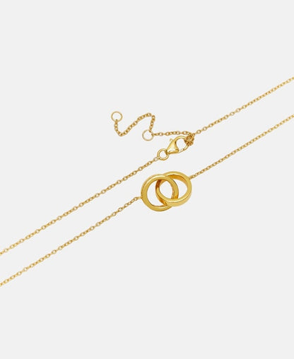 Halskette mit Diamantanhänger