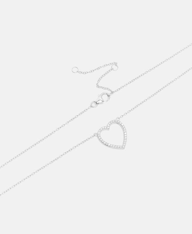 Halskette mit Diamantanhänger