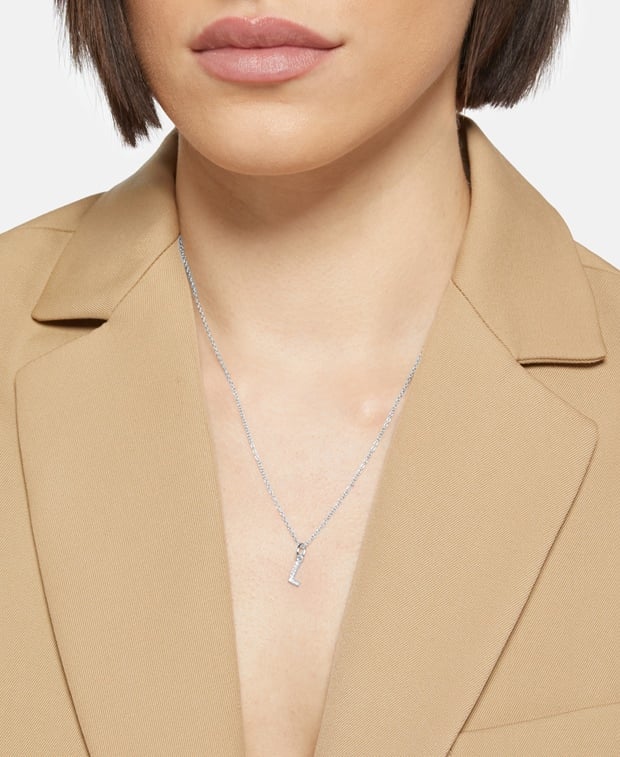 Halskette mit Anhänger