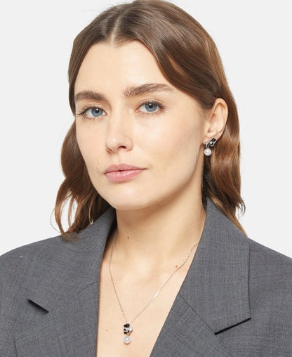 Set aus Halsketten und Ohrringe