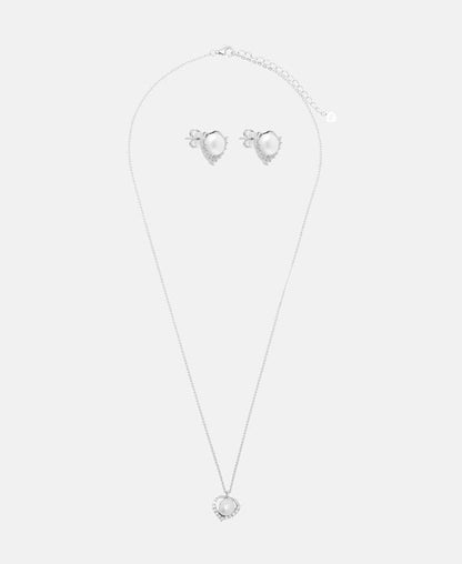 Set aus Halskette und Ohrstecker