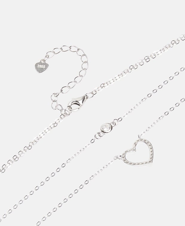 Halskette mit Anhänger