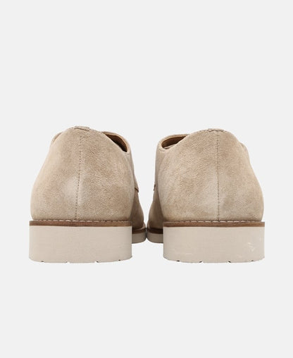 Schnürschuhe