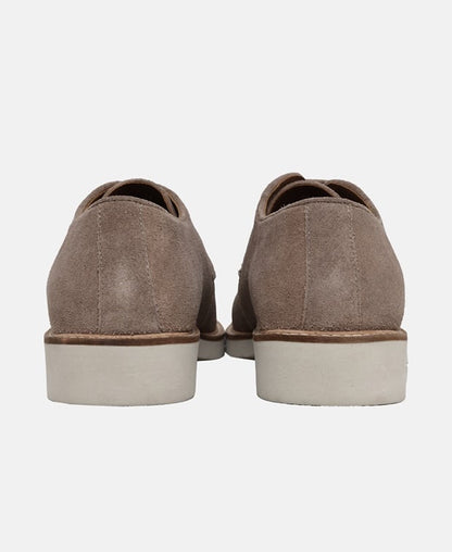 Schnürschuhe