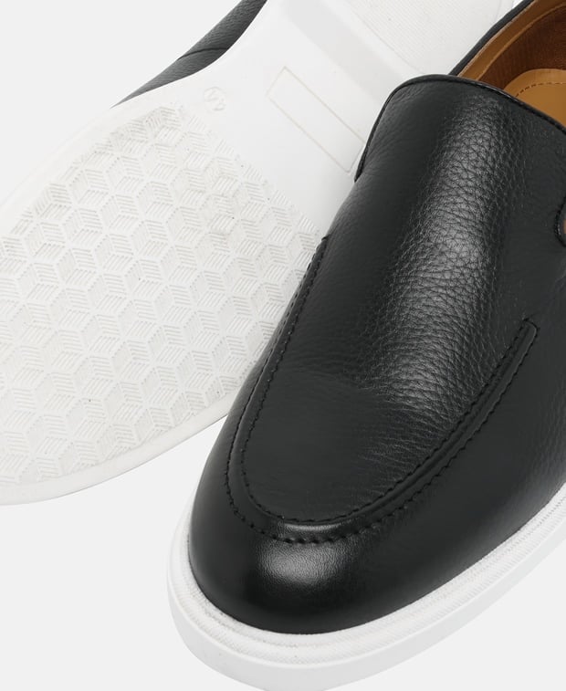 Loafer