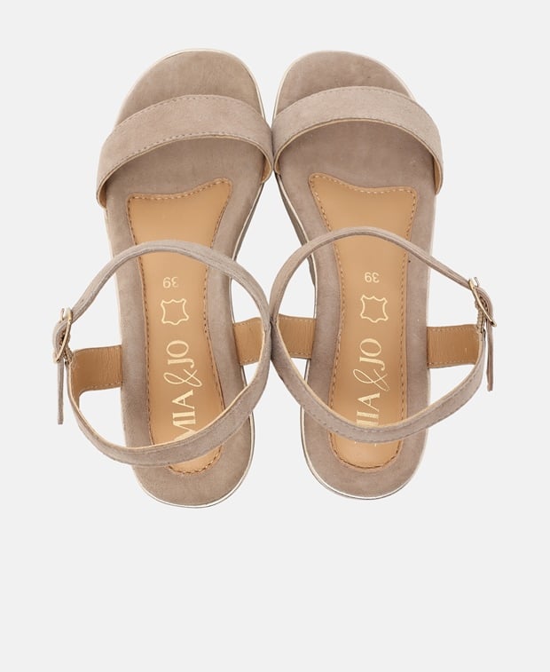 Keilsandalette
