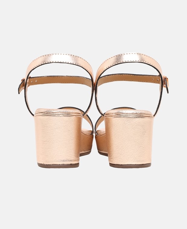 Keilsandalette