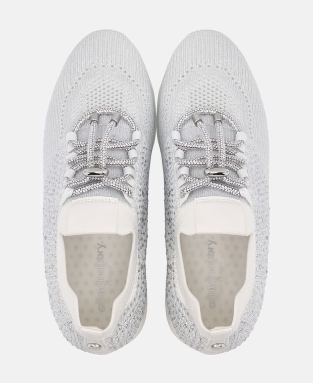 Sneaker