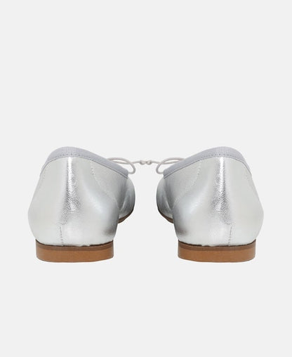 Ballerinas