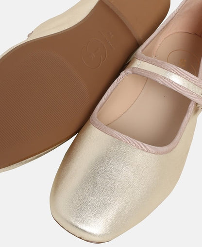 Ballerinas