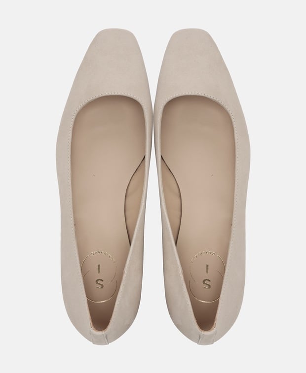 Pumps