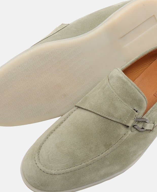 Loafer