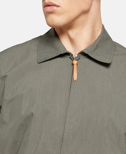 Leichte Jacke