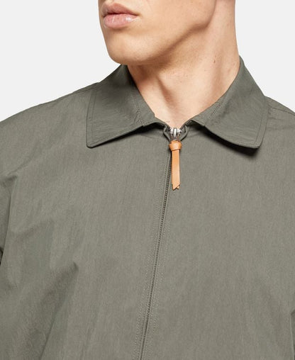 Leichte Jacke