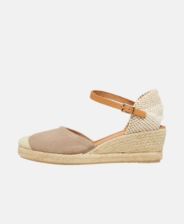 Keilsandalette