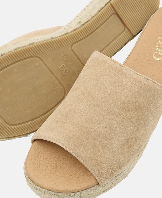 Keilsandalette