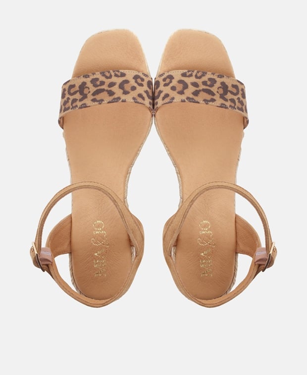 Keilsandalette