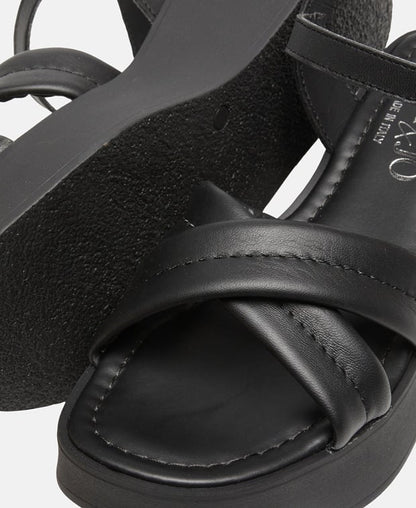 Keilsandalette