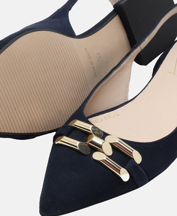 Slingbacks