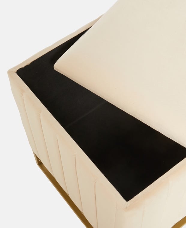 Hocker mit Stauraum