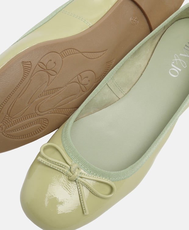 Ballerinas