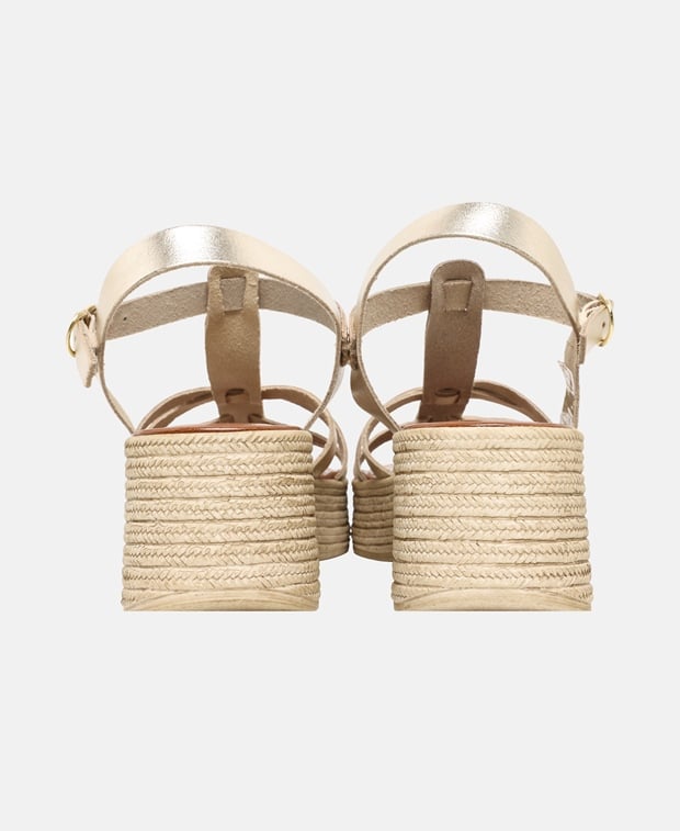 Keilsandalette