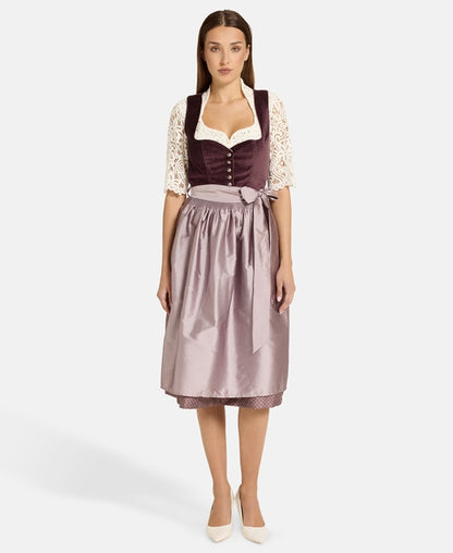 Dirndl mit Schürze