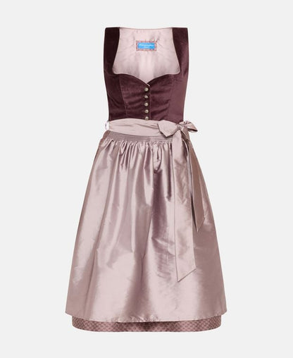 Dirndl mit Schürze
