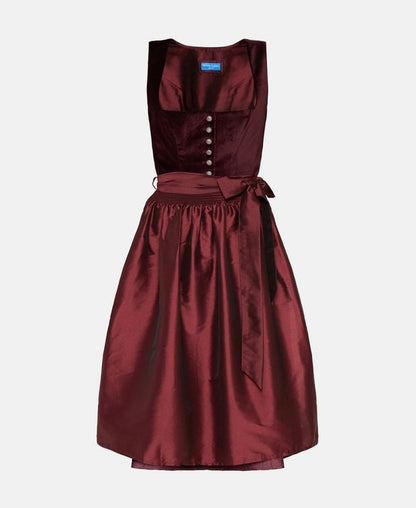 Dirndl mit Schürze