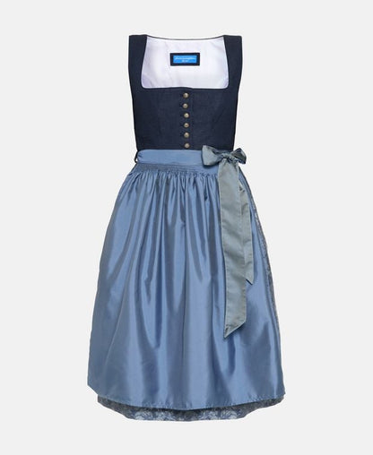 Dirndl mit Schürze
