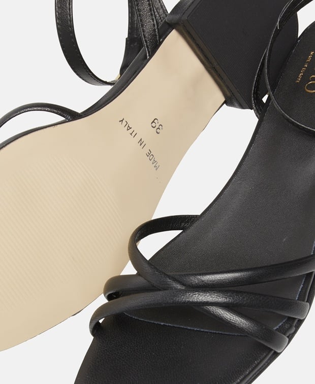 Fesselriemchen Sandalen