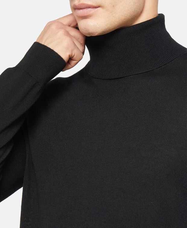 Rollkragenpullover