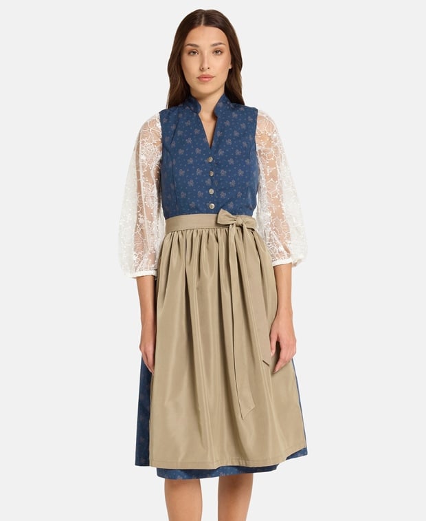 Dirndl mit Schürze