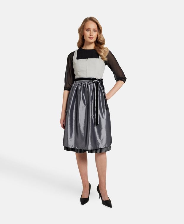 Dirndlbluse