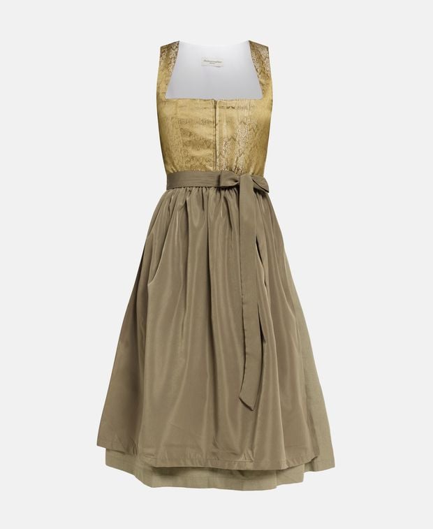 Dirndl mit Schürze
