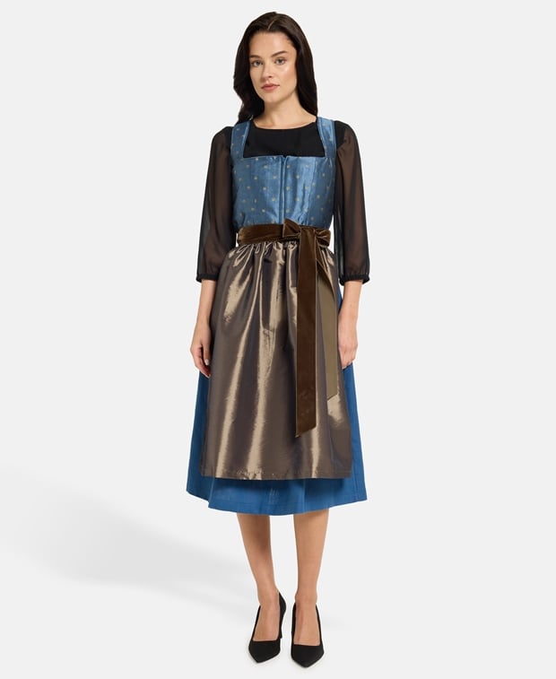 Dirndl mit Schürze