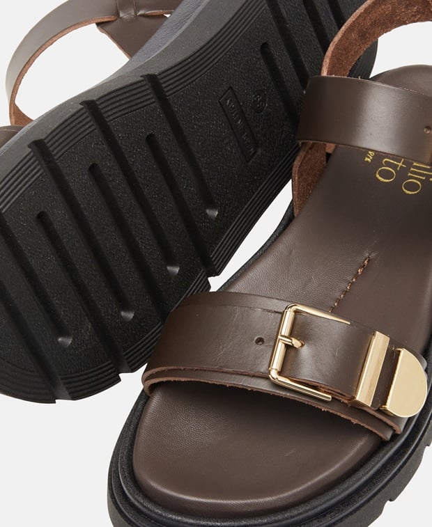 Plateau-Sandalen
